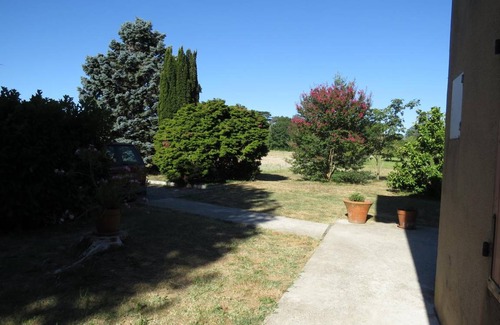 Saint-Didier-sur-Chalaronne House | 102 m² Gîte ∙ 3 bedrooms ∙ 6 guests