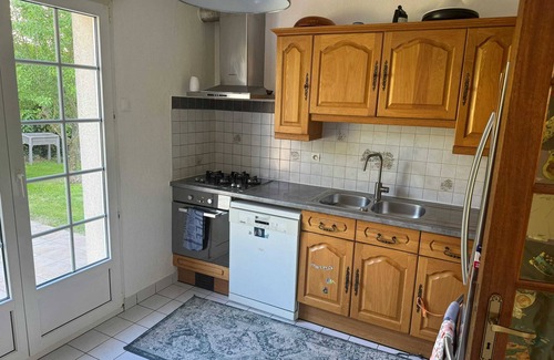 Saint-Georges-des-Groseillers House | Homerez - House in Saint-Georges-des-Groseillers