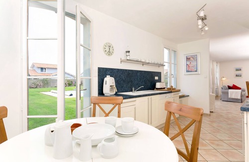 L'Aiguillon-sur-Vie House | Le Domaine de Fontenelles by Interhome