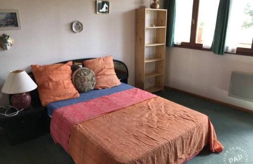 Saint-Hilaire-Cusson-la-Valmitte House | Ferme