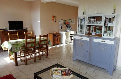 Saint-Hilaire-les-Courbes House | 66 m² Gîte ∙ 1 bedroom ∙ 3 guests