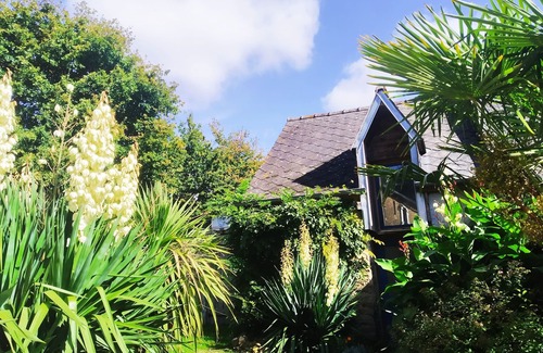 Saint-Malo-des-Trois-Fontaines House | Family home in the country