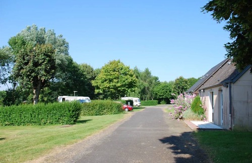 Saint-Martin-du-Vieux-Belleme House | 32 m² Mobile home ∙ 2 bedrooms ∙ 4 guests