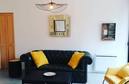 Sainte-Genevieve-les-Gasny House | 70 m² House ∙ 2 bedrooms ∙ 4 guests