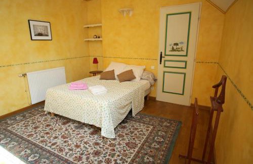 Siccieu-Saint-Julien-et-Carisieu House | Siccieu - Au Clair de la Pierre