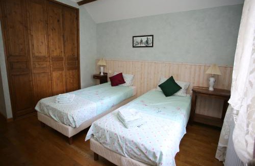Siccieu-Saint-Julien-et-Carisieu House | Siccieu - Au Clair de la Pierre
