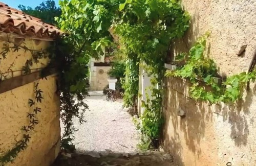 Sorges-et-Ligueux-en-Perigord House | Hunter's cottage