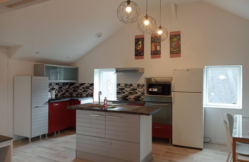 Villedieu-les-Poeles Apartment | Family apartment center