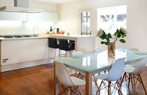 Echuca House | Francis Retreat - Echuca Holiday Homes
