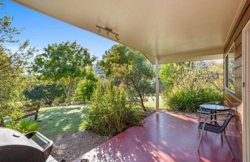 Amamoor Cottage | Frangipani Cottage/Amamoor Homestead.