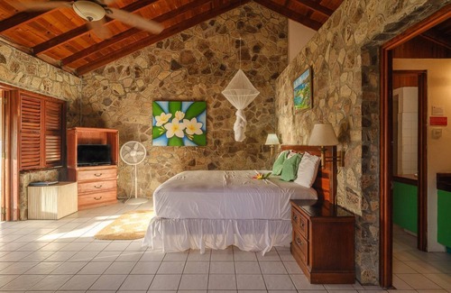 Mount Pleasant Bay Hotel | Frangipani Hotel