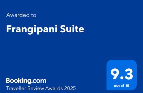 Defence Colony Apartment | Frangipani Suite