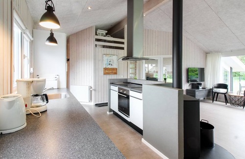 Lonstrup House | "Franke" - 1.1km from the sea by Interhome