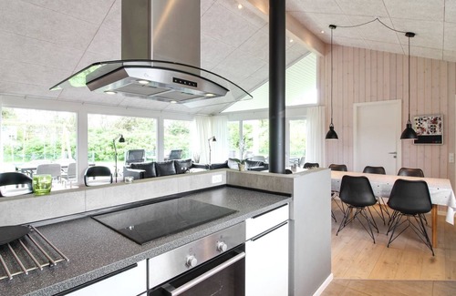 Lonstrup House | "Franke" - 1.1km from the sea by Interhome