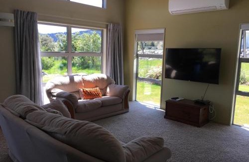 Franz Josef Glacier House | Franz Josef Villa