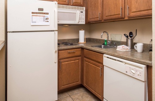 Las Cruces Condo | Free Breakfast. Hot Tub. An Outdoor Adventure!