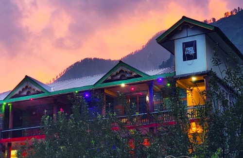 Kasol Bed & Breakfast | Free Culture, Chalal