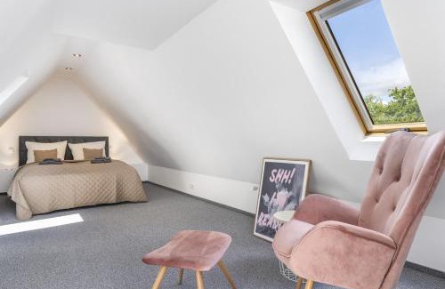 Stadtmitte Apartment | FREE LIVING - Buddha Design, Natur, Parkplatz, Washer