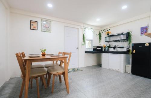Hat Yai House | Free Netflix 3BR 10 Mins to City Center 3 Mins 7-11