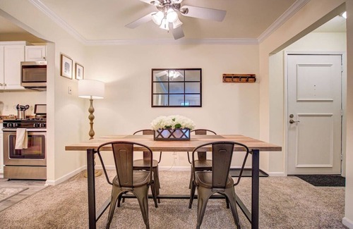 West Allis Apartment | Free Parking. Dishwasher. Balcony. Medical Centers