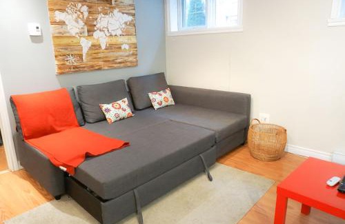 Ahuntsic Apartment | Free Parking - Great 1BR near Henri Bourassa Metro