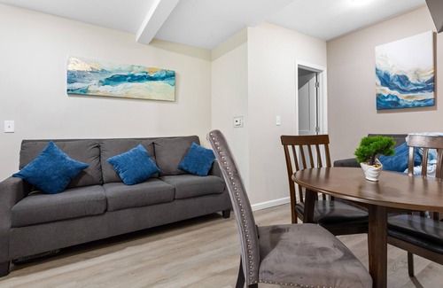 Utica Apartment | Free Parking, Laundry, Wi-Fi, 6 Min WYNN Hosp/Nexus Center, Downtown Utica NY1