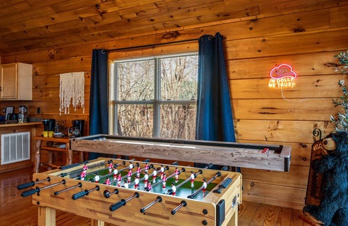 Caton Cabin | Free tickets Xplorie. Charming A-Frame Cabin w Hot Tub-Cozy 1BR, Perfect Getaway