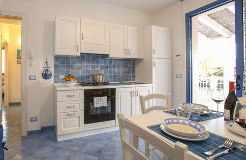 Pozzallo House | Free wfi, swimming pool, barbecue area 100 meters from the sea