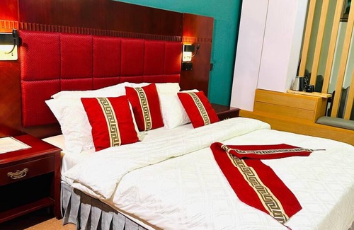 Porto-Novo Hotel | Freedom Palace Hôtel