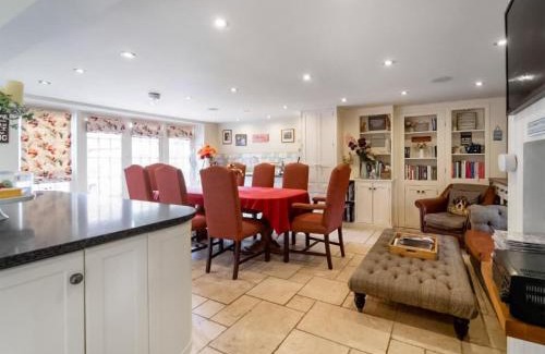 Ashby Saint Ledgers House | Freestone House
