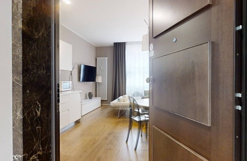Guastalla Apartment | Freguglia E - Modern & cozy 1 BR steps from Duomo