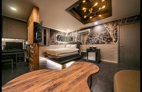 Sindang-dong Hotel | French Hotel