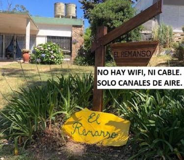 Atlantida House | Frente a la mansa CON SEÑA l LUZ GAS AGUA LIMPIEZA APARTE