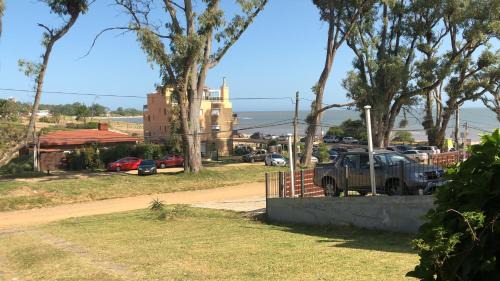 Atlantida House | Frente a la mansa CON SEÑA l LUZ GAS AGUA LIMPIEZA APARTE