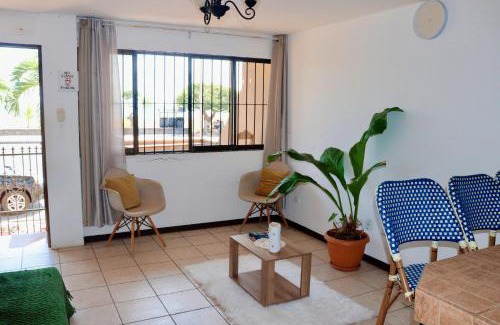 Puntarenas House | Frente al mar