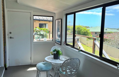 South West Rocks House | Freshly painted 4 bedroom home only a short drive into the heart of our CBD and our fabulous beache