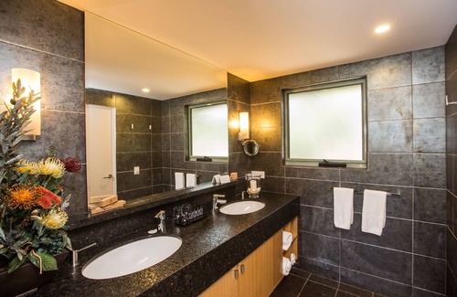 Freycinet Hotel | Freycinet Lodge