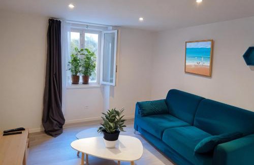 Carnot Apartment | FRGK "Chic Centre-Ville"