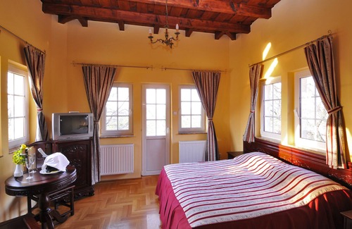 Simontornya Hotel | Fried Castle Hotel and Restaurant
