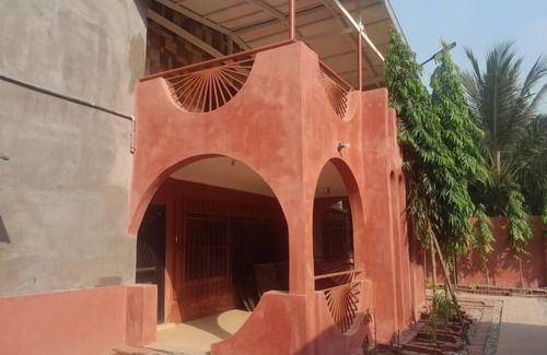 Janman Apartment | Friendly relaxing retreat in Weija near trendy Bojo and Kokrobite Beach resorts
