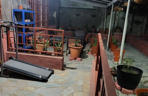 Janman Apartment | Friendly relaxing retreat in Weija near trendy Bojo and Kokrobite Beach resorts