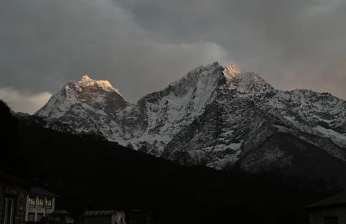 Tengboche Cabin | Friendship Lodge