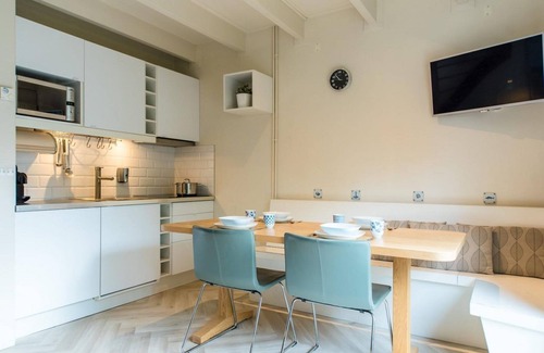 Ameland Apartment | Friese Antillen is a courtyard of 8 homes near of the beach and village Hollum.