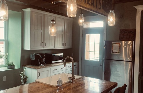 Guttenberg House | Fritz’s Farmhouse. Country getaway.