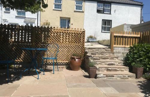 Tregony House | Frogmore Corner