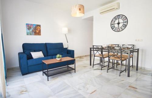 Leon XIII-Los Naranjos Apartment | Froilan city walls by Valcambre