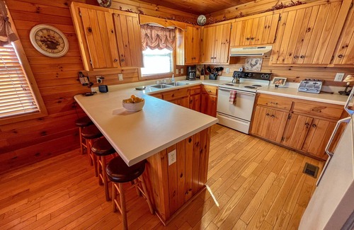 Grassy Creek Cabin | From Fireplace Evenings to Deckside Sunsets- Above It All Has It All