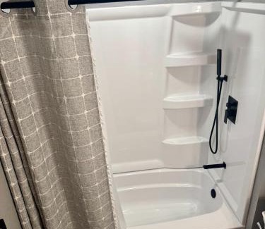 Lincoln County Cabin | Frontier Suites