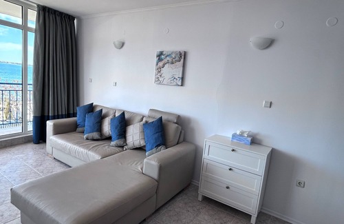 Sveti Vlas Apartment | Frontline-beach 40m. Large airy appt. Balconies overlooking beach, sea & marina