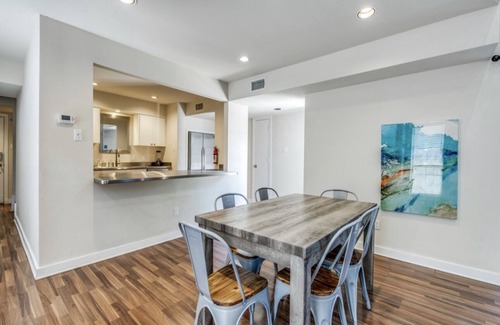 Crestline Area House | ♕FT Worth♕| Luxury Private Pool | Alexa | Fast WiFi